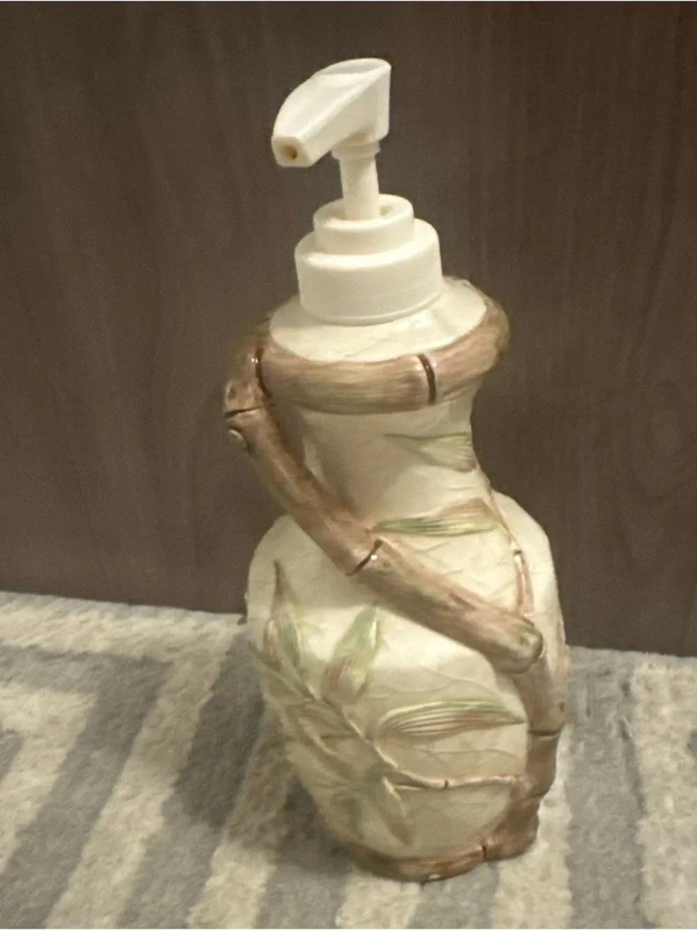 Croscill Ceramic Lotion Pump with Hand-Painted Bamboo Motif - Cream & Green